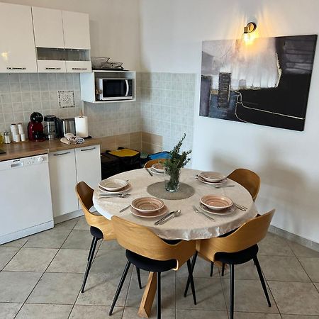 טרוגיר Villa Mira מראה חיצוני תמונה